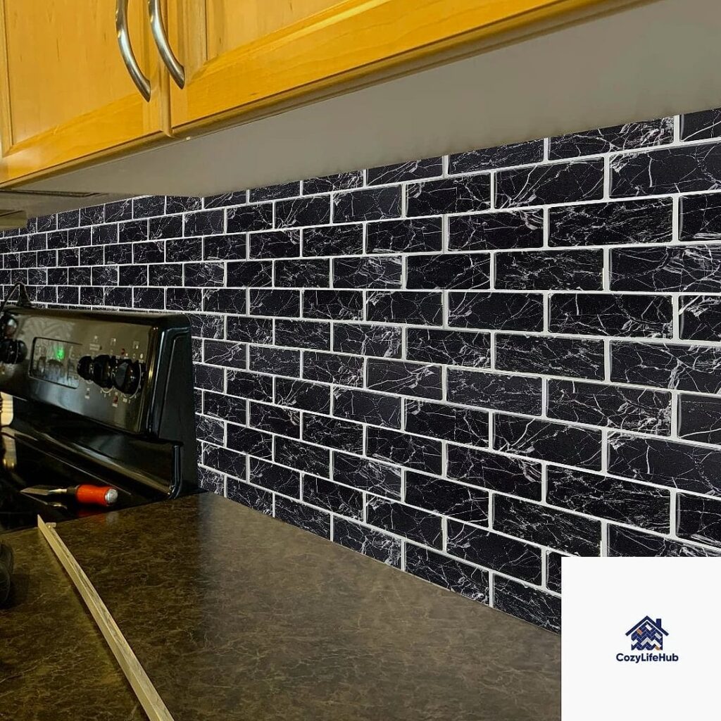 12 Marble Subway Tile Ideas Worth Bookmarking Before You Renovate 1 featured 1368