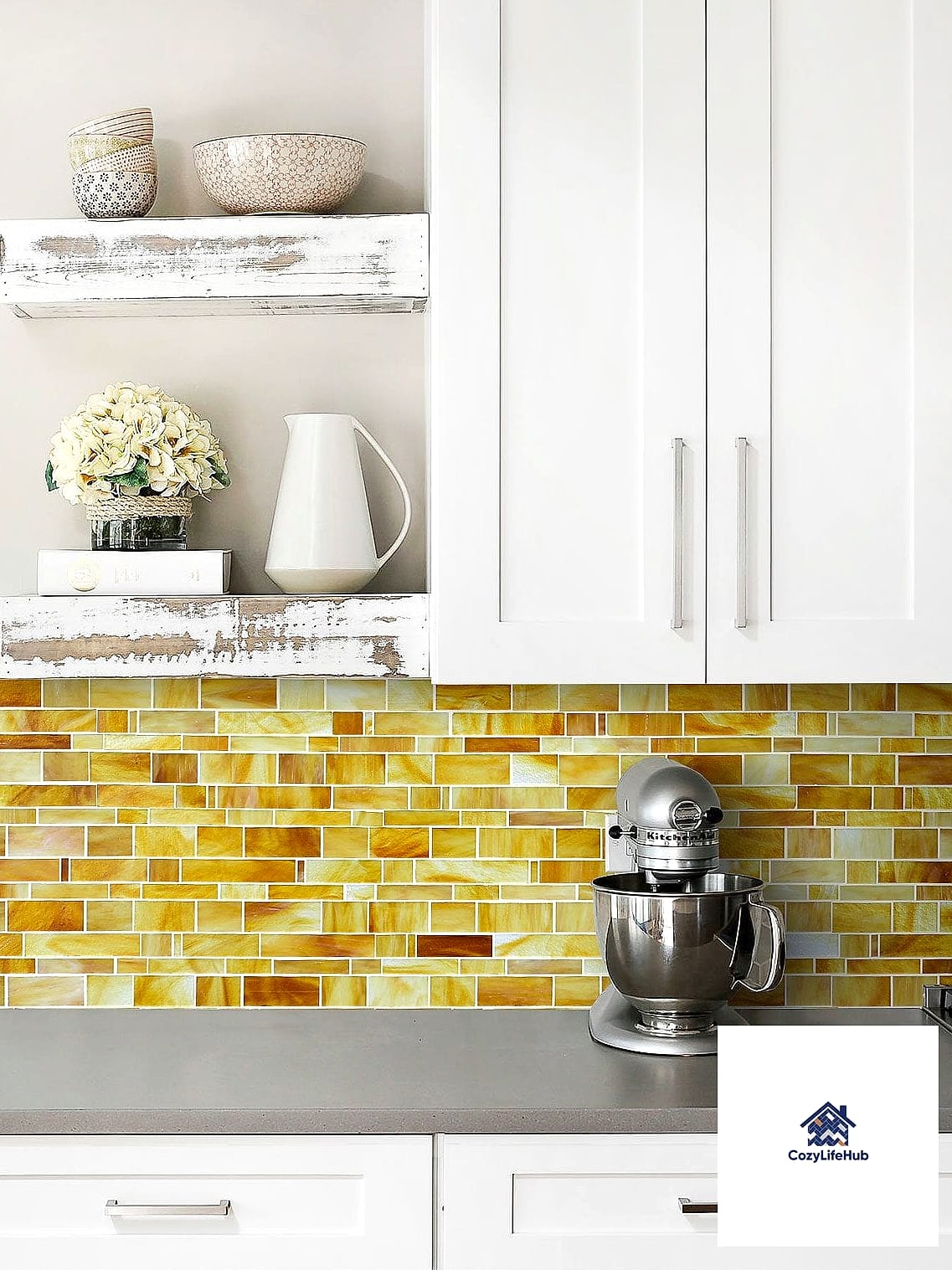 30 White Onyx Subway Backsplash Ideas From Homes We Absolutely Love 7 Backsplash Behind a Floating Range Hood