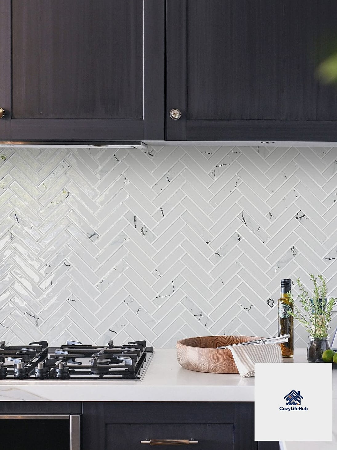 19 Chevron Backsplash Ideas Trending on Pinterest This Year 3 Black and White Chevron Contrast