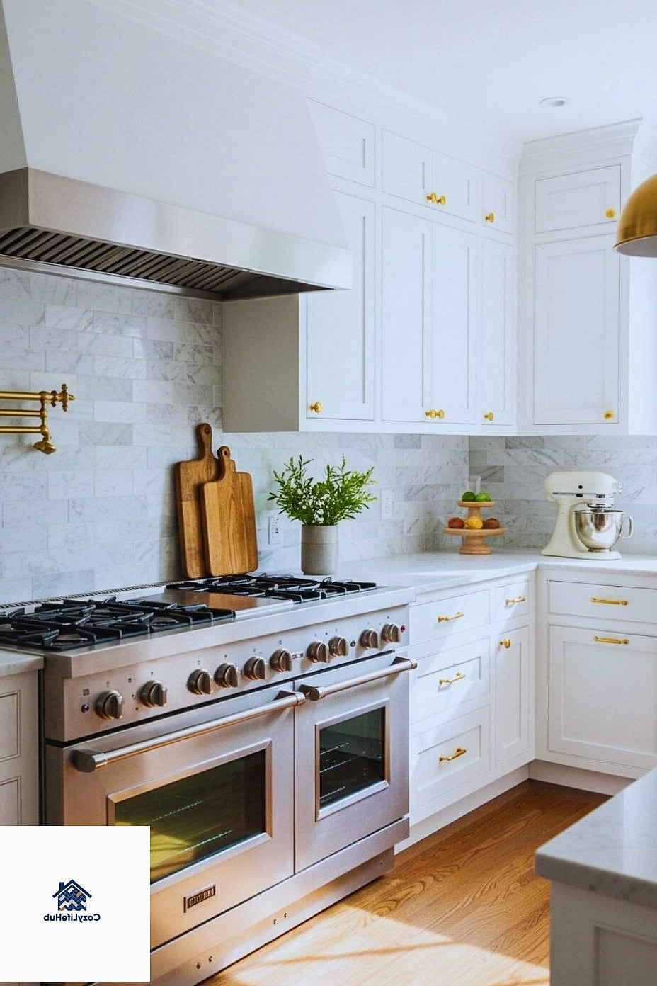 16 White Kitchen Ideas Perfect for Any Budget 8 Brushed Brass Hardware