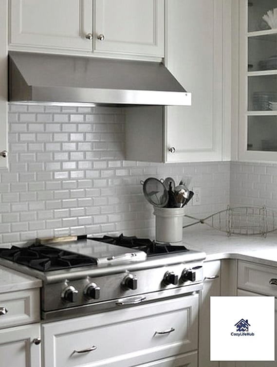 16 Subway Mosaic Tile Ideas That Are Absolutely Worth It 2 Classic White Mini Subway Mosaic