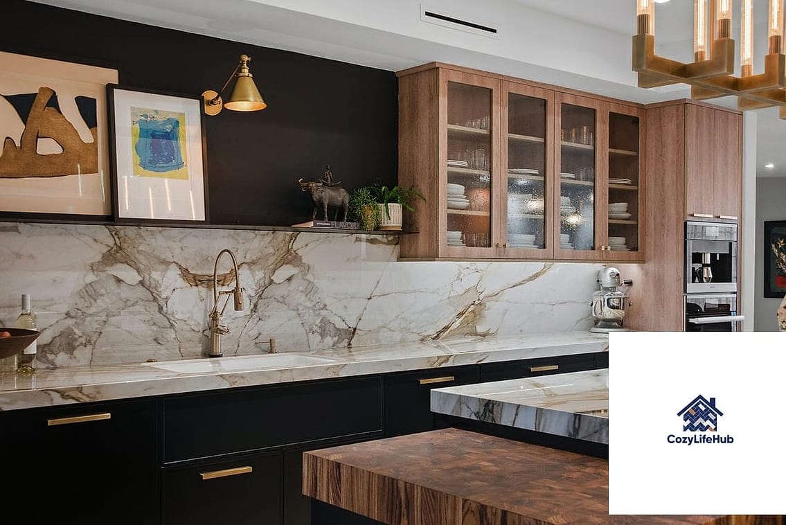 Full-Height Slab Backsplashes in Natural Stone