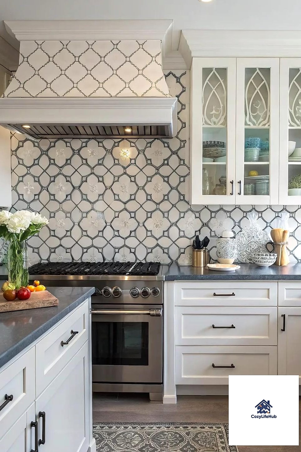 Herringbone-Adjacent Arabesque Layout