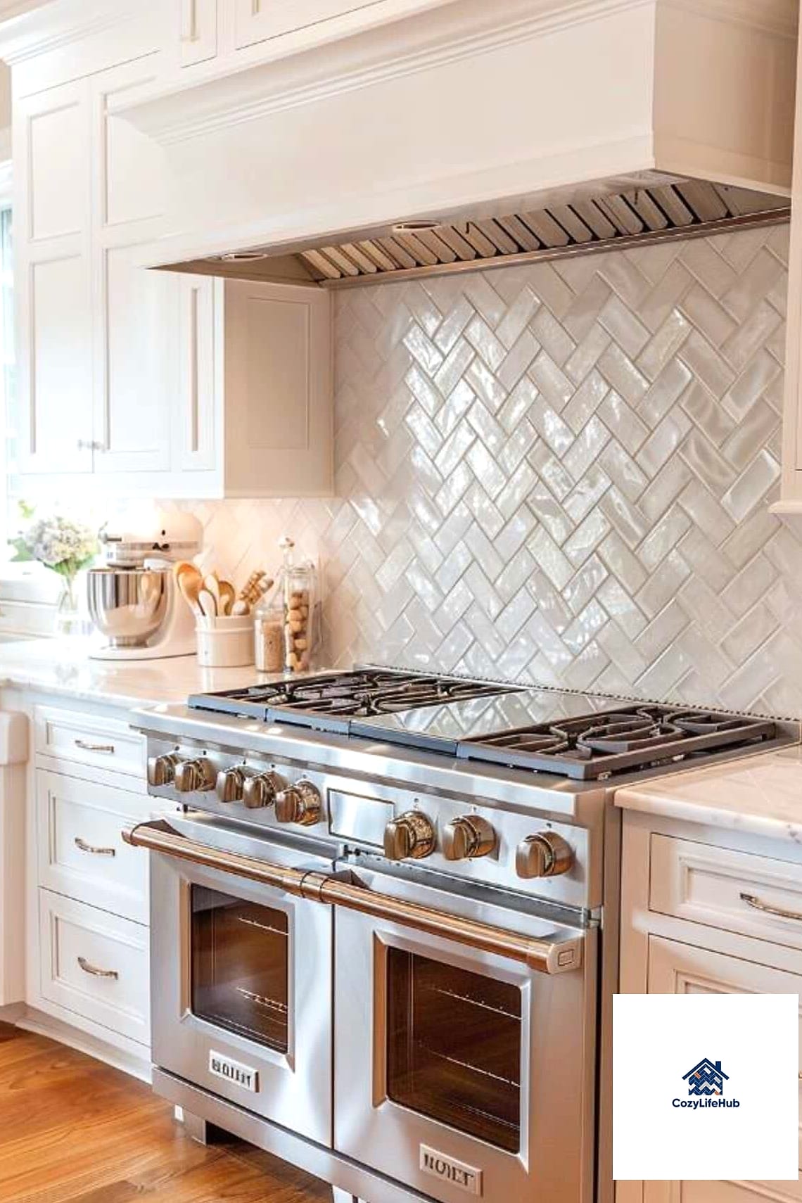 12 Marble Subway Tile Ideas Worth Bookmarking Before You Renovate 3 Herringbone Layout for Extra Movement
