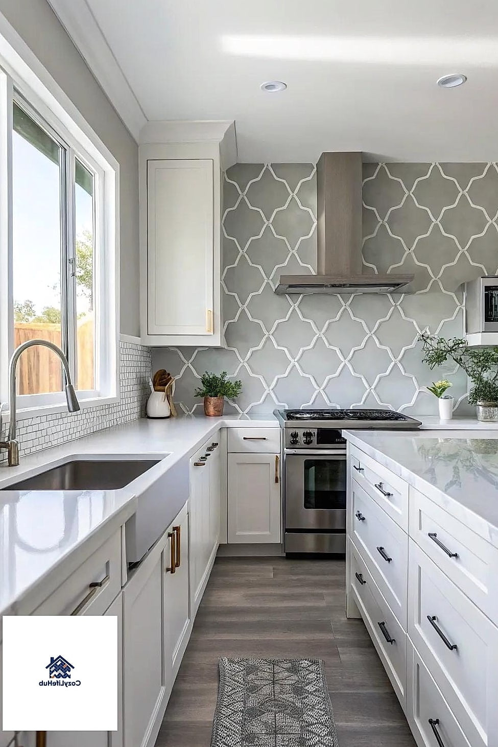 Neutral Arabesque with Textured Grout