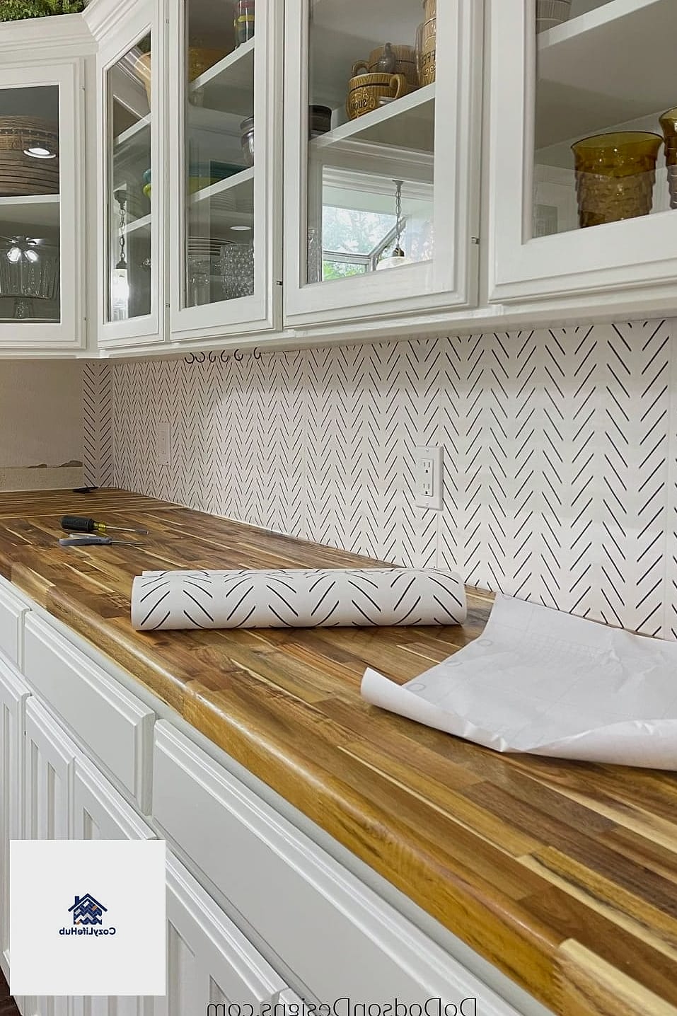 23 Backsplash Ideas for White Cabinets Ideas That Will Transform Your Space 19 Peel-and-Stick Tile for Renters
