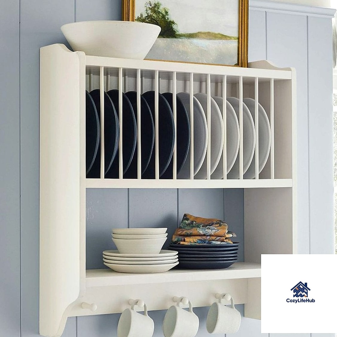 18 Traditional Kitchen Ideas Worth Stealing From Interior Designers 11 Plate Rack Storage
