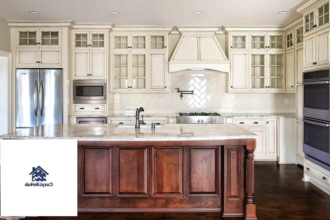 18 Traditional Kitchen Ideas Worth Stealing From Interior Designers 2 Raised Panel Cabinetry