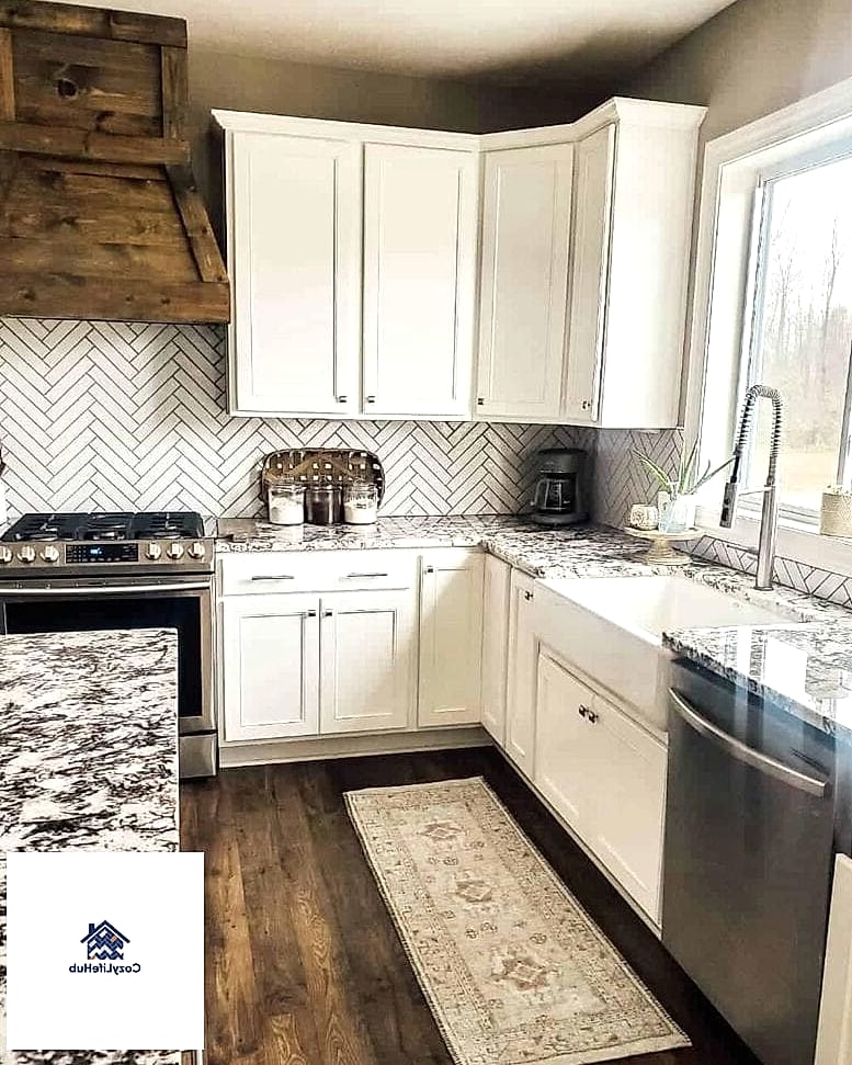 Simple Whitewashed Brick Tile