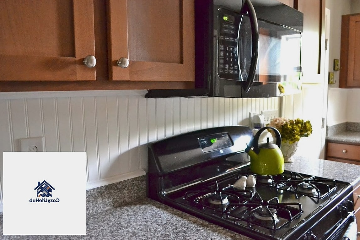 Small Kitchen Beadboard Backsplash