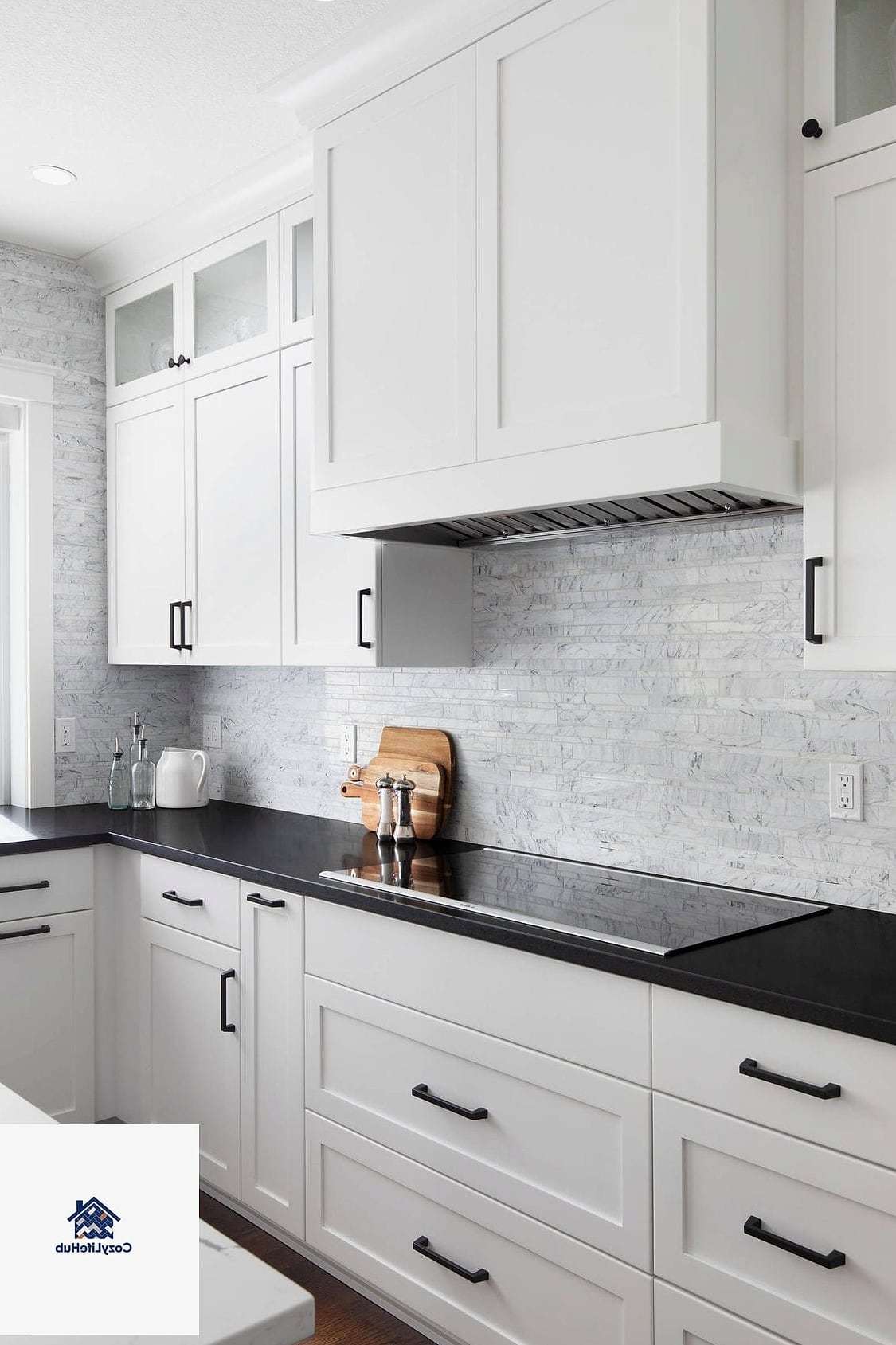 17 Black Countertop Ideas That Look Expensive But Aren't 14 Two-Tone Black and White Countertops