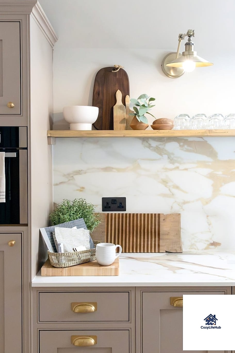 27 Modern Backsplash Ideas That Will Transform Your Space 25 Waterfall Edge Matching Backsplash